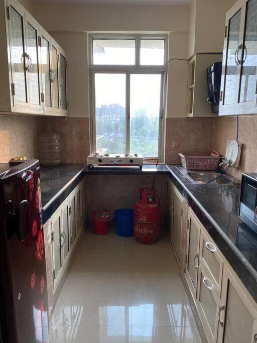 Apartment Away From Close To Delhi Airport And Metro Two Bedroom *